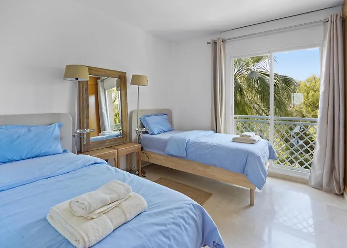 Beach-line * Marbella