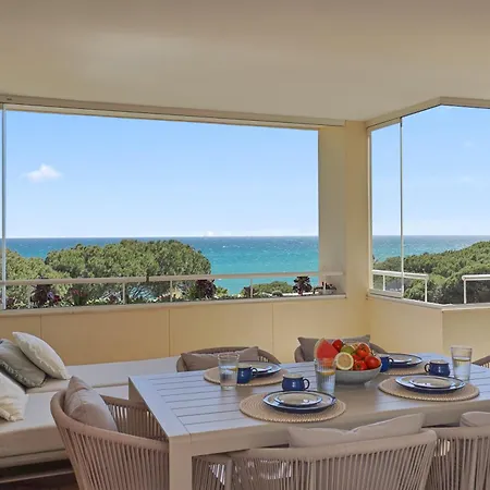 Beach-line Apartament *